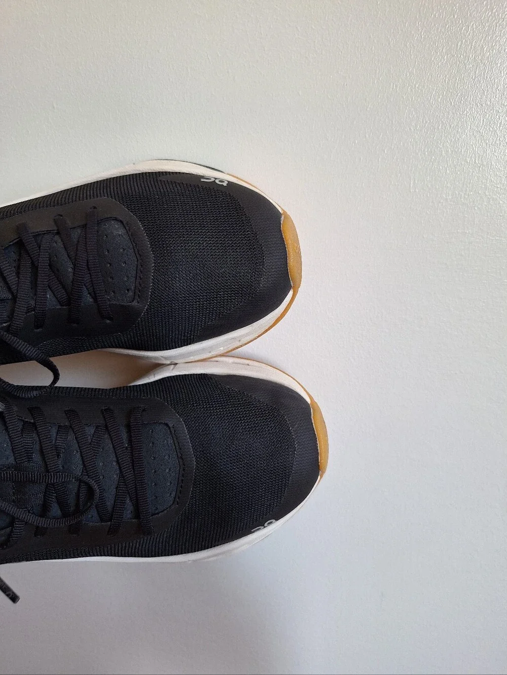 On Cloudnova Form 2 Women's Black/ Ivory Size 6.5